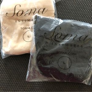 2 pr Soma Travelers Hipsters underwear Large